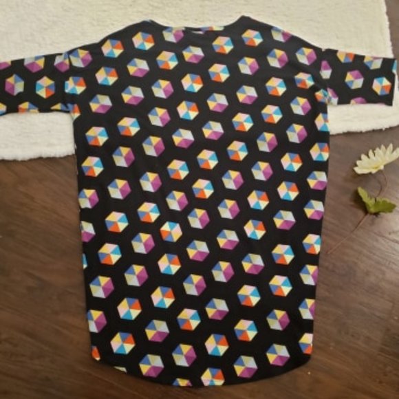 *10/$10* LulaRoe LLR Tunic Top Geometric Print - Picture 5 of 5